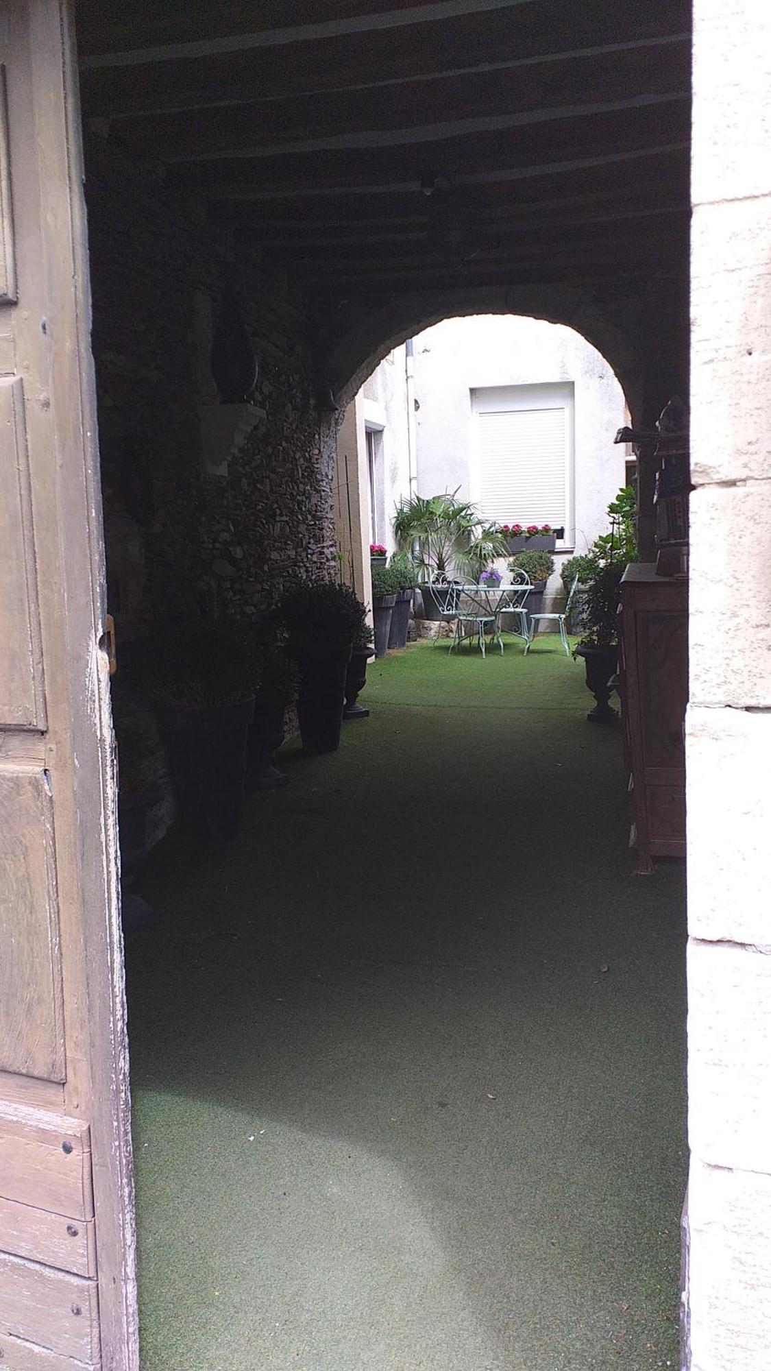 Apartment 2 Pieces Et Jardin Hyper Centre Angers